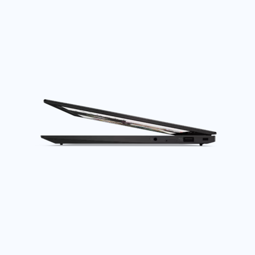 Lenovo ThinkPad X1 Carbon (9th Gen) 14" — Core i7-1185G7 — Windows — Black